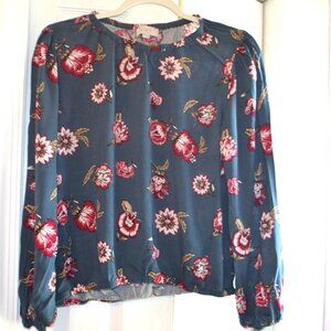 Loft Outlet Blue Floral Sz. M Gatered Blouse